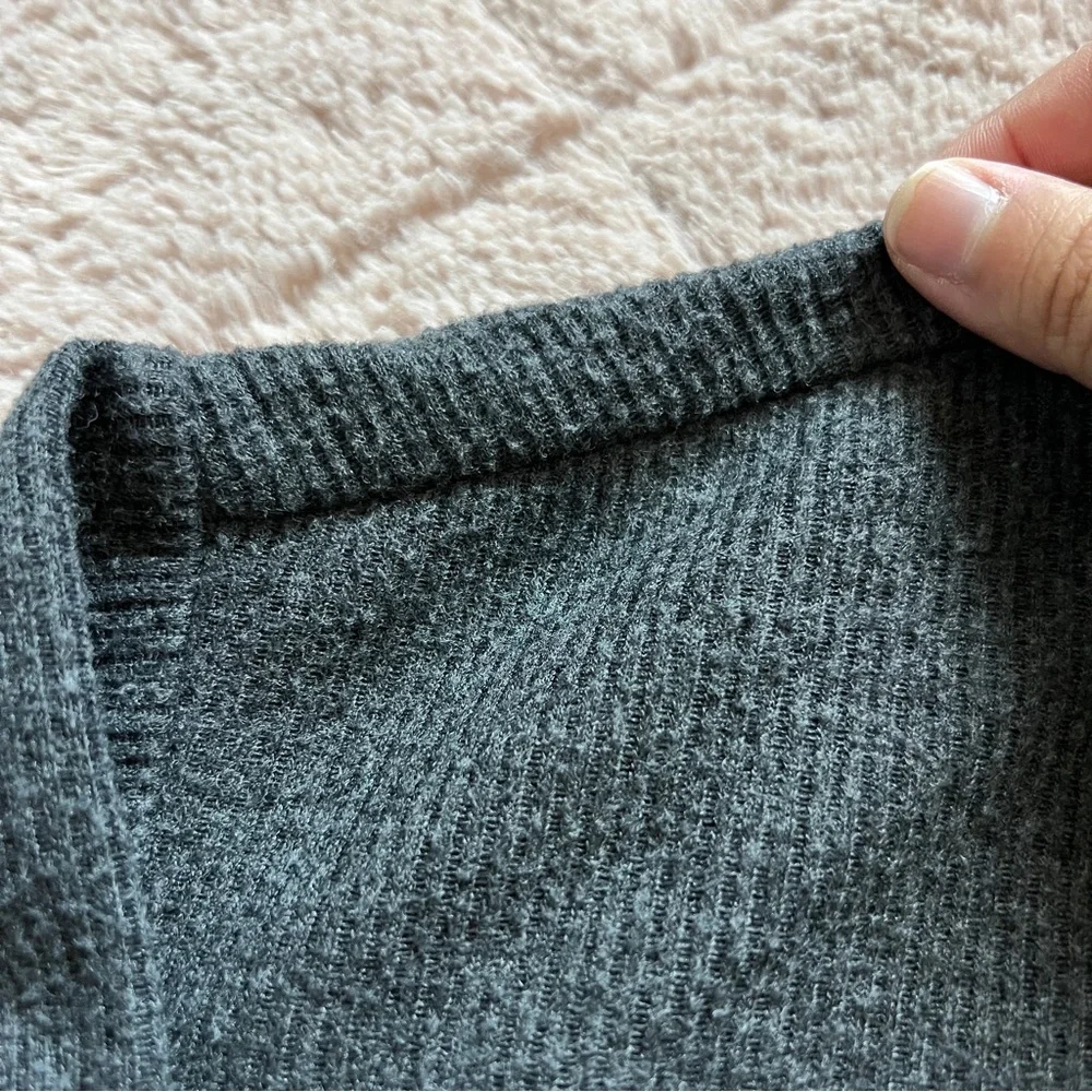Anthropologie Oversized Turtleneck Sweater Preppy‎ Minimalist Capsule Size XS